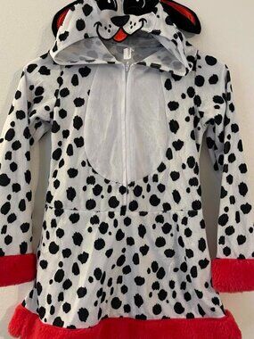 Hooded Dalmatian costumes with black spots on white fur #costume #halloween